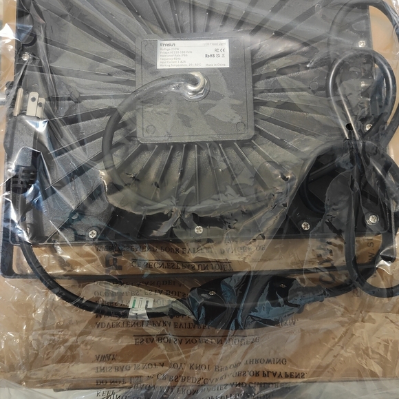*BRAND NEW*STASUN 200W Flood Lights Outdoor, 20000lm Bright LED with Plug, 6000K - Picture 5 of 7